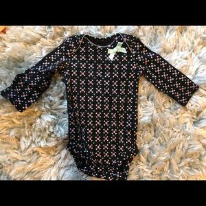 Carters baby 0-3 months onesie